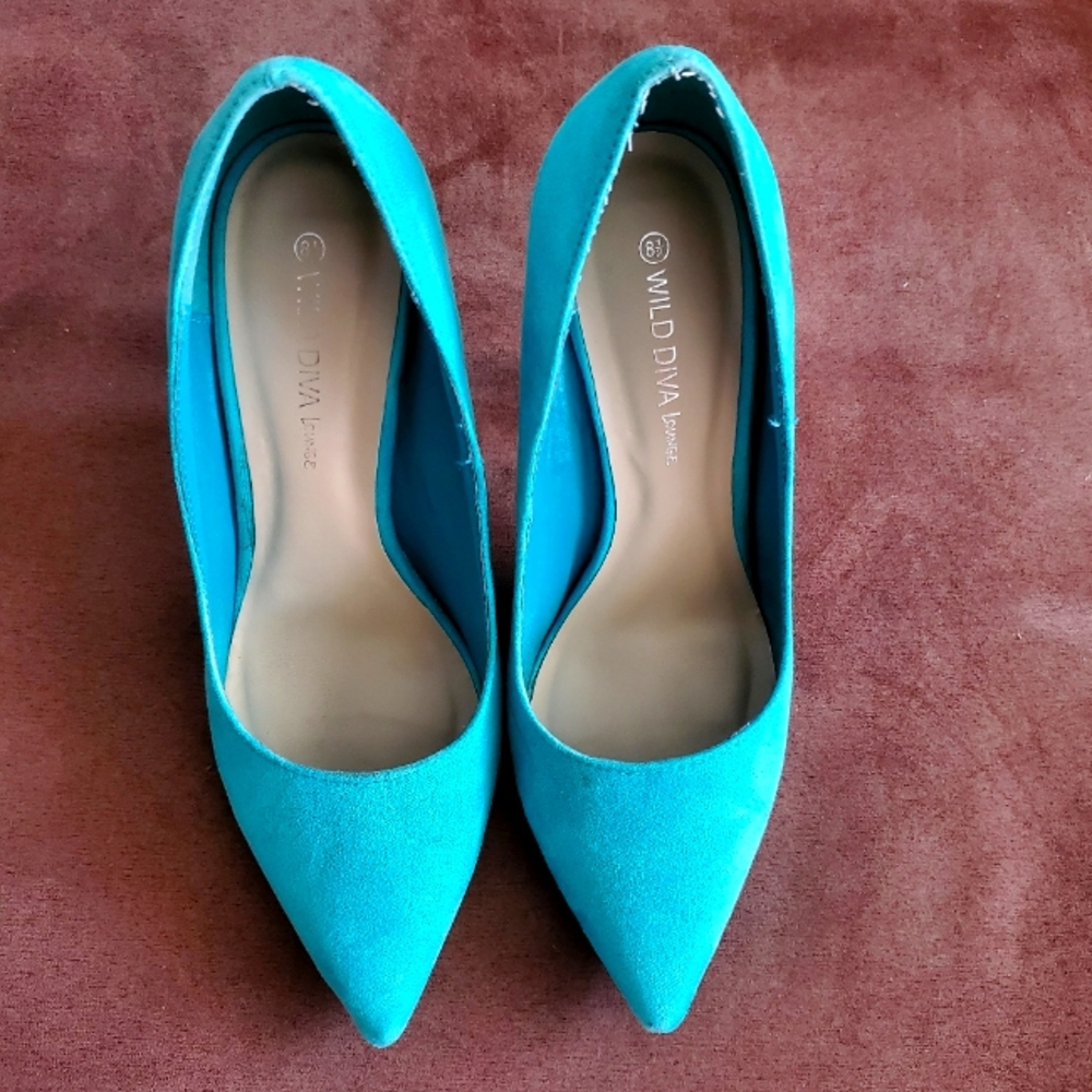 Turquoise V. Suede Heel